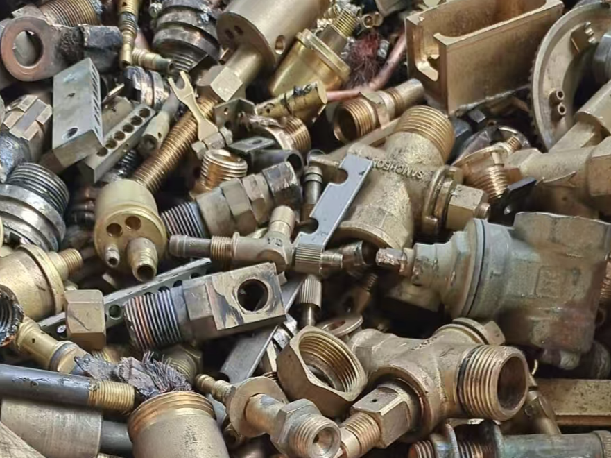 回收废铜种类有哪些?-废铜回收价格多少钱一公斤？-推荐上门回收公司